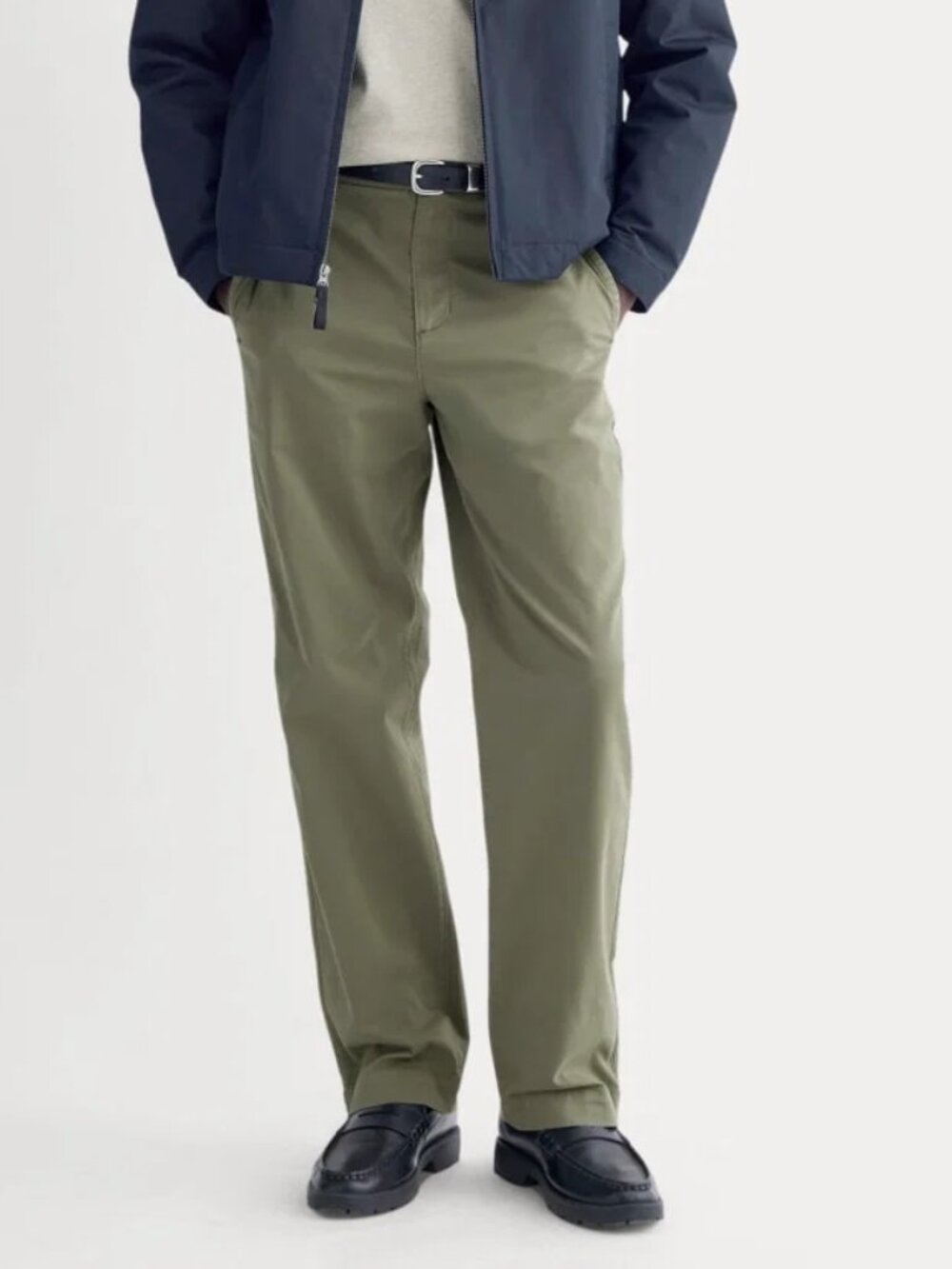 Everlane Relaxed Fit Chino Pants Men's Size 33 x 32 Lichen Green Straight Leg